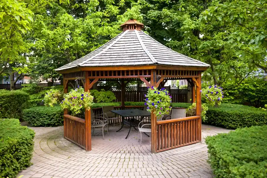 Professional Landscape Designer in Weymouth, MA Professional Landscape Designer in Weymouth, MA